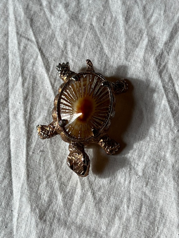 VINTAGE TURTLE SHELL Brooch,vintage turtle gold b… - image 9