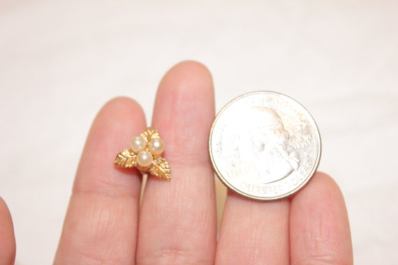 VINTAGE LEAF PEARL Earrings,vintage gold stud ear… - image 6