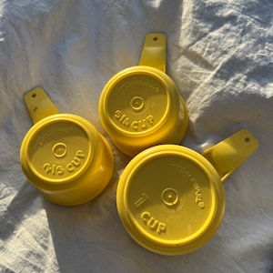 VINTAGE TUPPERWARE MEASURING Cups,tupperware measuring cups,vintage tupperware measuring spoons,vintage tupperware measuring cups kitchen