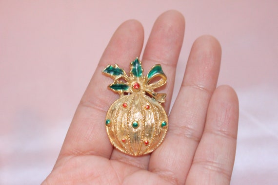 VINTAGE CHRISTMAS ORNAMENT Brooch,vintage ornamen… - image 1