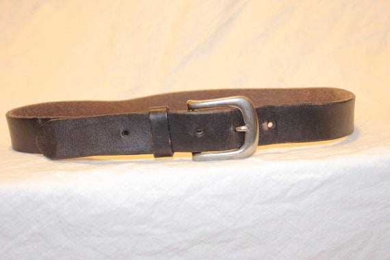 VGT LEATHER BELT,vintage brown leather belt,vintage leather Belt,leather belt buckle,vintage leather belt ladies,vintage leather womens belt