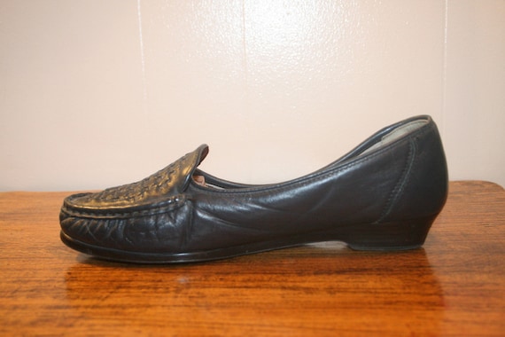 size 10,PENNY LOAFERS CLASSIC,trotters shoes loaf… - image 2