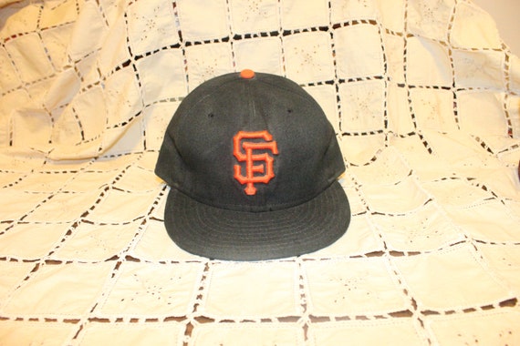 San Francisco Giants Hat 7 1/4 New Era RARE 8 Historic World Series  Champion Cap