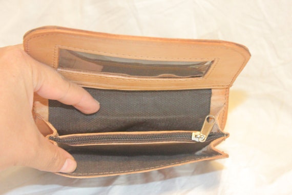 VINTAGE TOOLED LEATHER Wallet,vintage tooled leather coin wallet,vintage tooled leather change wallet,tooled leather wallet,tooled wallet View 2