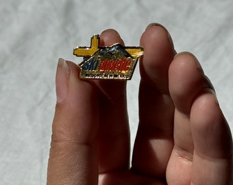 Vgt ski RUIDOSO NEW MEXICO Pin,vintage Ruidoso  New Mexico pin,vintage  Ruidoso New Mexico ski apache,vintage ski ski apache pin,ski apache