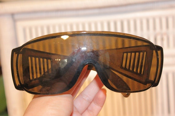 70s,WRAP AROUND SUNGLASSES,goth sunglasses,gothic… - image 3