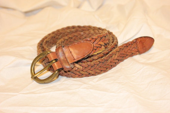 VGT BRAIDED LEATHER Belt,vintage Brass Buckle Belt,braided Leather Belt  Womens,vintage Small Braided Leather Belt,vintage Small Brown Belt 