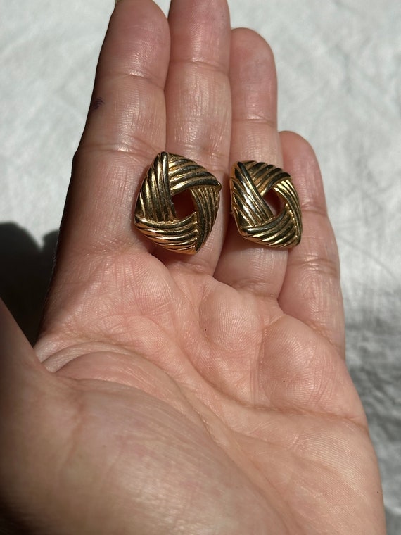 VGT RIBBED SQUARE Earrings,gold square earrings,v… - image 8