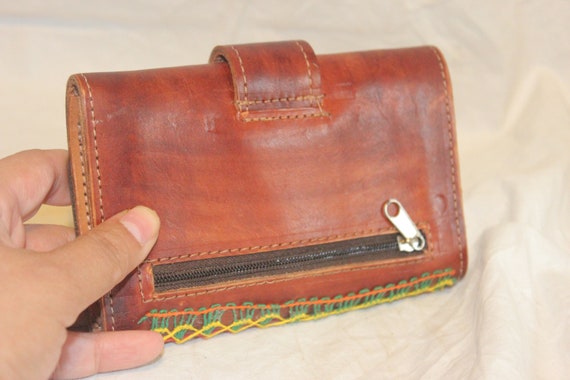 VINTAGE TOOLED LEATHER Wallet,vintage tooled leather coin wallet,vintage tooled leather change wallet,tooled leather wallet,tooled wallet View 3