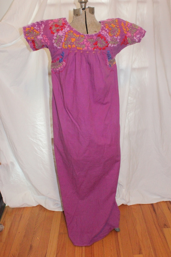 small VINTAGE EMBROIDERED MEXICAN Dress,vintage p… - image 7