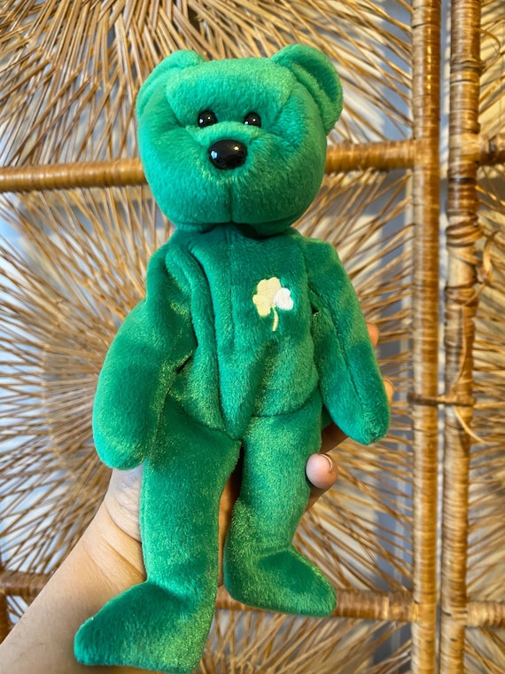 Green clover hotsell beanie baby