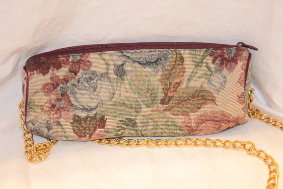 VGT FLORAL TAPESTRY Crossbody,vintage floral tape… - image 4