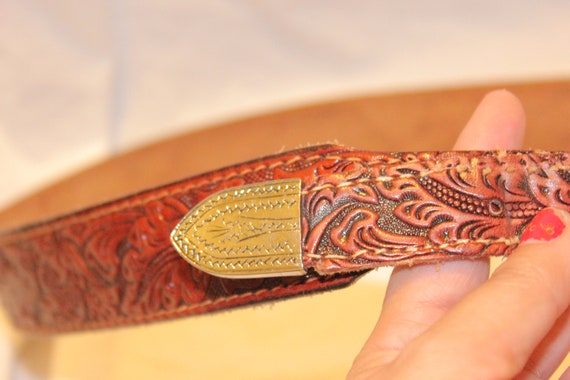 VINTAGE TOOLED LEATHER Belt,vintage tooled leathe… - image 7