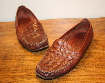 Size 6,VINTAGE COLE HAAN Loafers,vintage Cole Haan Shoes  display picture 1