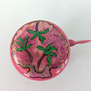 sea shell, bike bell, painted bike bell, bicycle bell, shell bike bell, shell bicycle bell, pink bike bell, pink shell, palm trees, bicycle