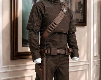 Combinaison de vol mandalorienne de style Beskar, le sous-vêtement anthracite essentiel pour un cosplay Star Wars précis à l'écran.
