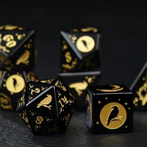 Juego de dados de D&D con temática de cuervo, juego completo de dados poliédricos de piedras preciosas, dados de rol de Dungeons and Dragons, juego de dados de cuervo