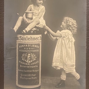 Viktorianische Kinder Postkarte, Werbung und Werbung für Saxlehner