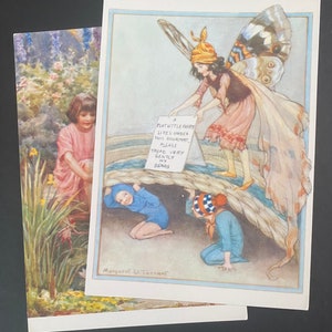 Dos postales de la artista Margaret Tarrant: El estanque de nenúfares y El hada bajo el felpudo, Sociedad Medici, 1990
