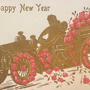Carte postale de voiture vintage dorée en relief, carte postale ancienne, ornée de roses roses vives, bonne année, imprimée en Allemagne, affranchie 1910