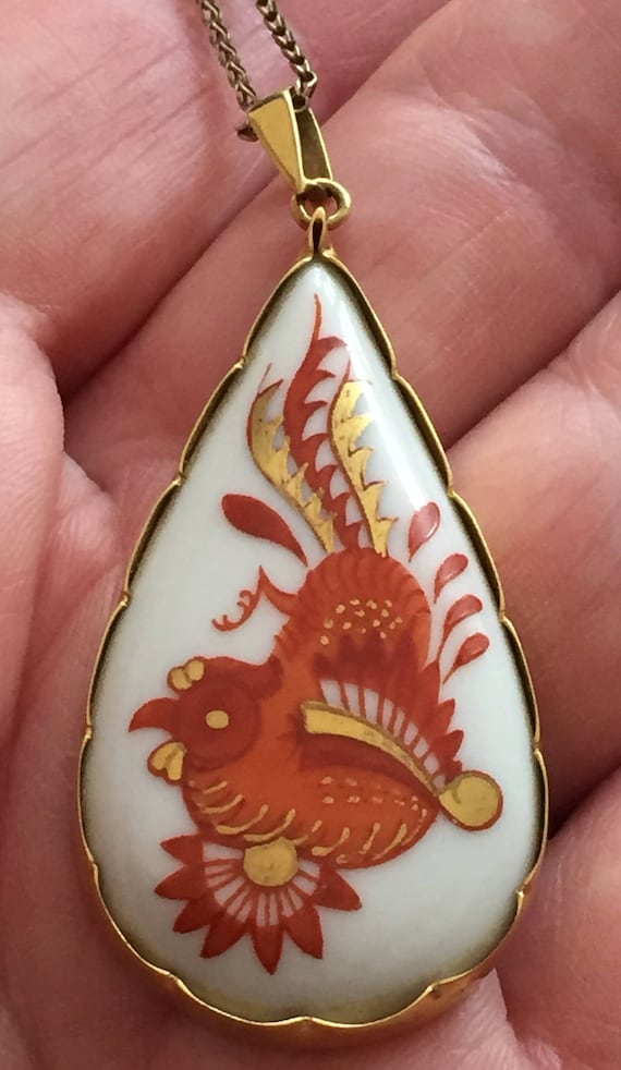 Bavarian Porcelain Pendant, 8K Gold, Hand painted,
