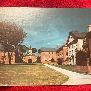 Affrancatura d'epoca The New Quadrangle alla Brown University, Providence Rhode Island, anni '50, USA NON UTILIZZATA