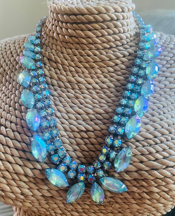 1960s necklace outlet