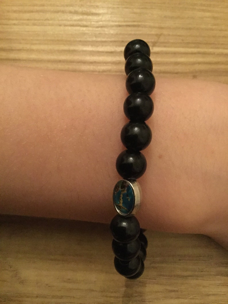 Black Glass Stretch Bracelet Mary Retro Vintage Jewelry Jesus on the Cross