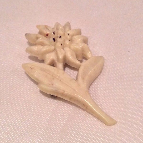 Celluloid Brooch, Flower Pin, 1940s Art Deco Vintage Jewelry