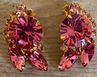 Eisenberg Pink Glass Earrings, 1950s Clip Ons  Vintage Jewellery