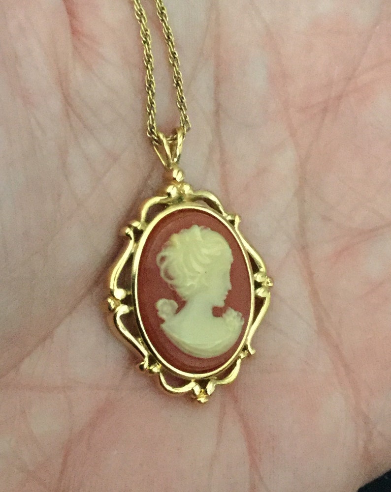 Trifari Cameo Pendant and Earrings Set Statement Vintage