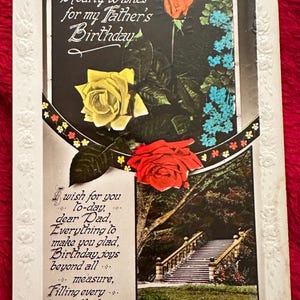 Cartão postal de aniversário do meu pai, rosas vermelhas e amarelas, borda em relevo