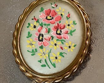 French Celluloid Brooch Beautiful Wild Flowers, Vintage Jewellery 1940s