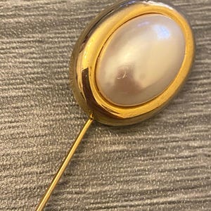 Large Pearl Stick Pin, Gold Tone, Victorian Vintage Jewelry