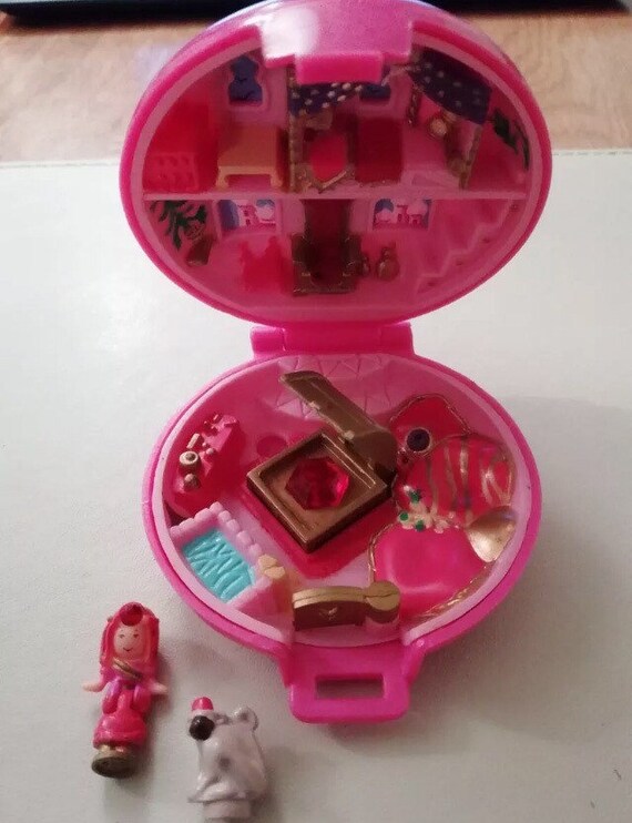 polly pocket pink