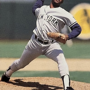 Alan Mills, Major League Baseball Player, Career History 1986 to 1990, SCORE Original Baseball Card 1991, Toploader Included