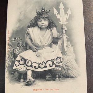 Giove il Dio Bambino Gioco Antica Cartolina Francese, 1900 Non Scritta Non Divisa Retro