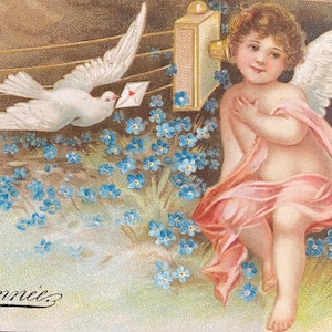 Carte postale Ange antique de 1907, hirondelle en relief, France
