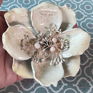 Large Light Flower Hat Brooch, Millinery Paper Mâche, Vintage Jewellery