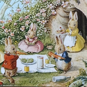 The Bunnies, kunstenaar Racey Helps, heerlijke picknick, vintage Medici-postkaarten,