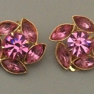 Pink Glass Earrings in a Catherine Wheel style setting, 1960s Retro Vintage Jewelry image 3