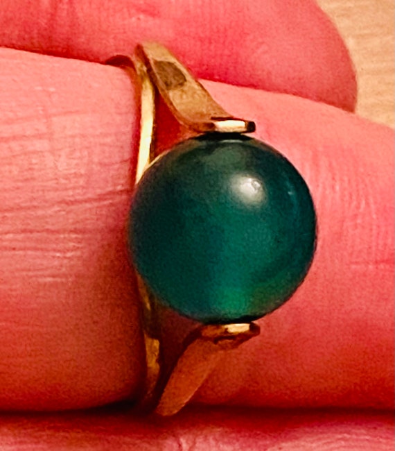 German Chrysoprase Ring, 333 Gold Standard 8 Cara… - image 3