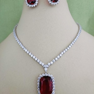 Conjunto de collar de cristal rojo rubí, conjunto de joyería nupcial con acabado plateado