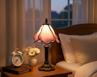 ティファニー風ステンドグラス花柄テーブルランプ – ヴィンテージ風寝室装飾