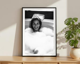 Vintage Julia Roberts Bath Print, Romance Icon Celebrity Poster, Fine Art Photography Wall Art, Black and White, Iconic Movie