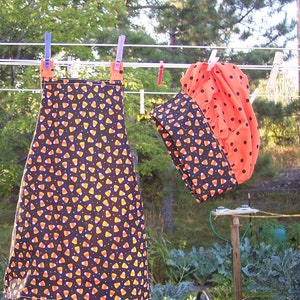 Childs Halloween Apron Chef Hat  Candy Corn   - size 2 - 5