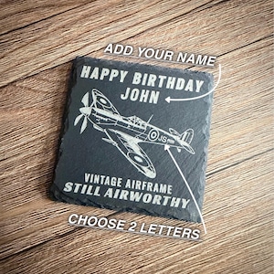 Sous-verre Spitfire personnalisé pour anniversaire | Cadeau aviation sur mesure | Sous-verre en ardoise avion RAF | Cadeau d'anniversaire avion vintage