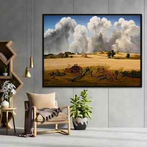 Può includere: Una stampa artistica da parete incorniciata che raffigura un campo di grano dorato con un trattore rosso d'epoca e attrezzature agricole. La scena include colline, alberi sparsi e grandi nuvole bianche su un cielo blu.