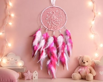 Personlig drömfångare för flickor, väggdekor i rosa rosenkvarts, barnrumsdekor med eget namn