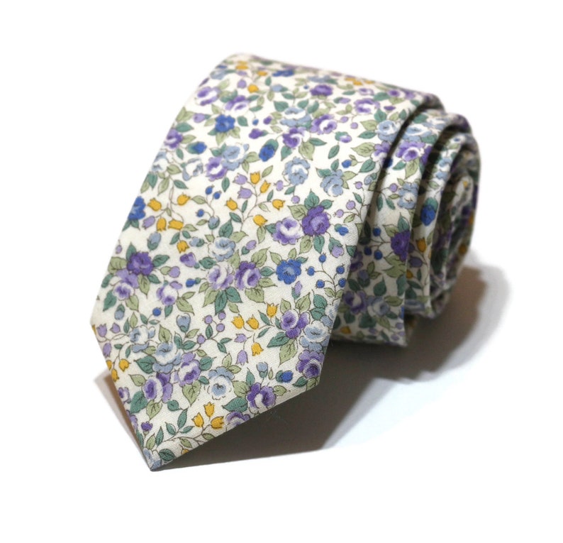 Cravate florale violet et sauge cravate de mariage fait main mariage tendance anniversaire de coton pochette de costume cravate pour garçon cravate de garçon d'honneur image 1